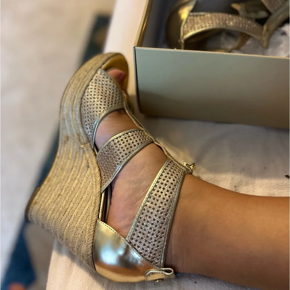 Muchael Kors Gold Wedges 8.5